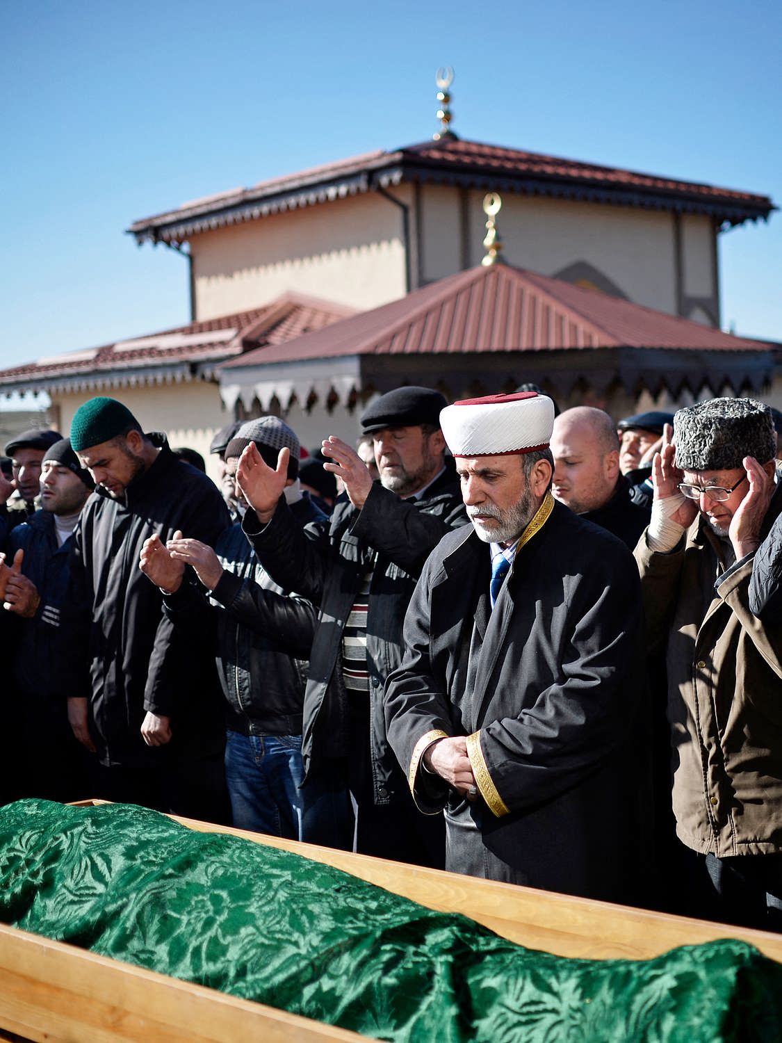 Похорони ислама. Похороны мусульман татар. Похороны по мусульманским традициям. Погребальный обряд крымских татар.